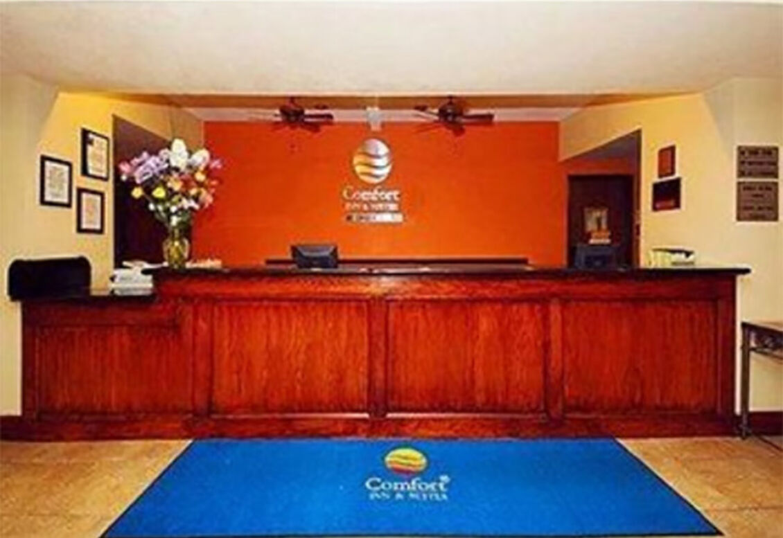 Comfort Inn & Suites Downtown Kansas City 2
