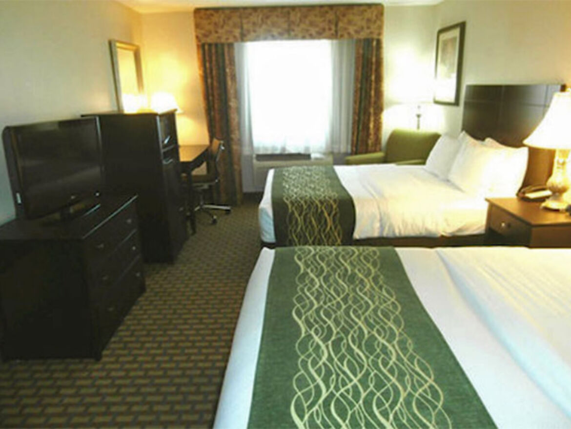 Comfort Inn & Suites Downtown Kansas City 4