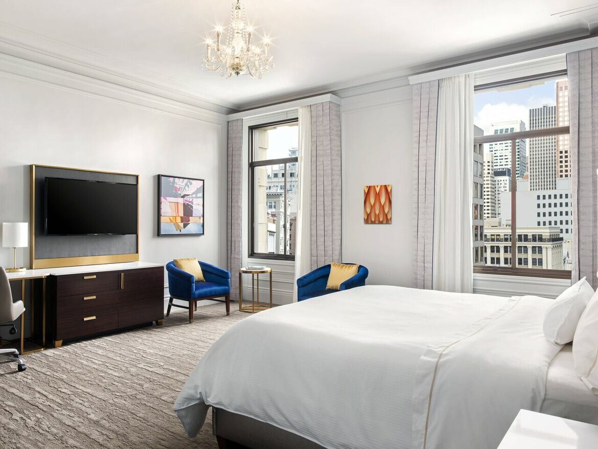 king, grand-deluxe-guestroom, union-square-view